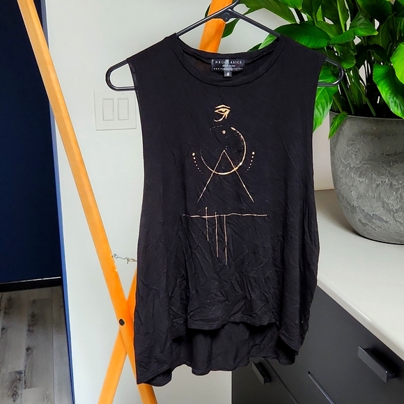 Neoclassics - Picture 1 of 3